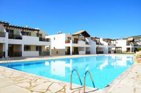 Top floor, 2 bedroom apartment Vanessa D204, FREE WIFI, village view